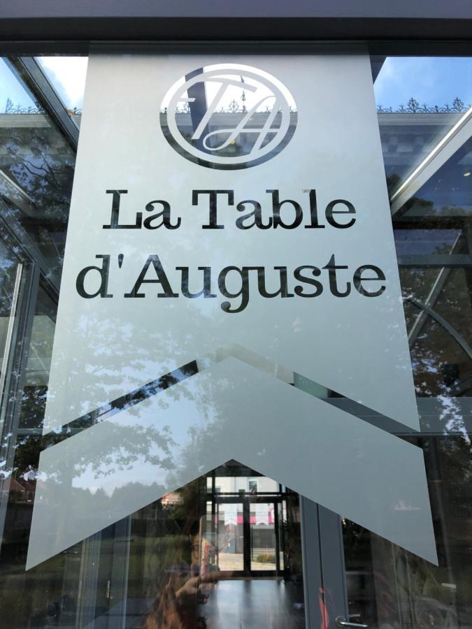 La Table D'Auguste Hotel Dour Exterior photo