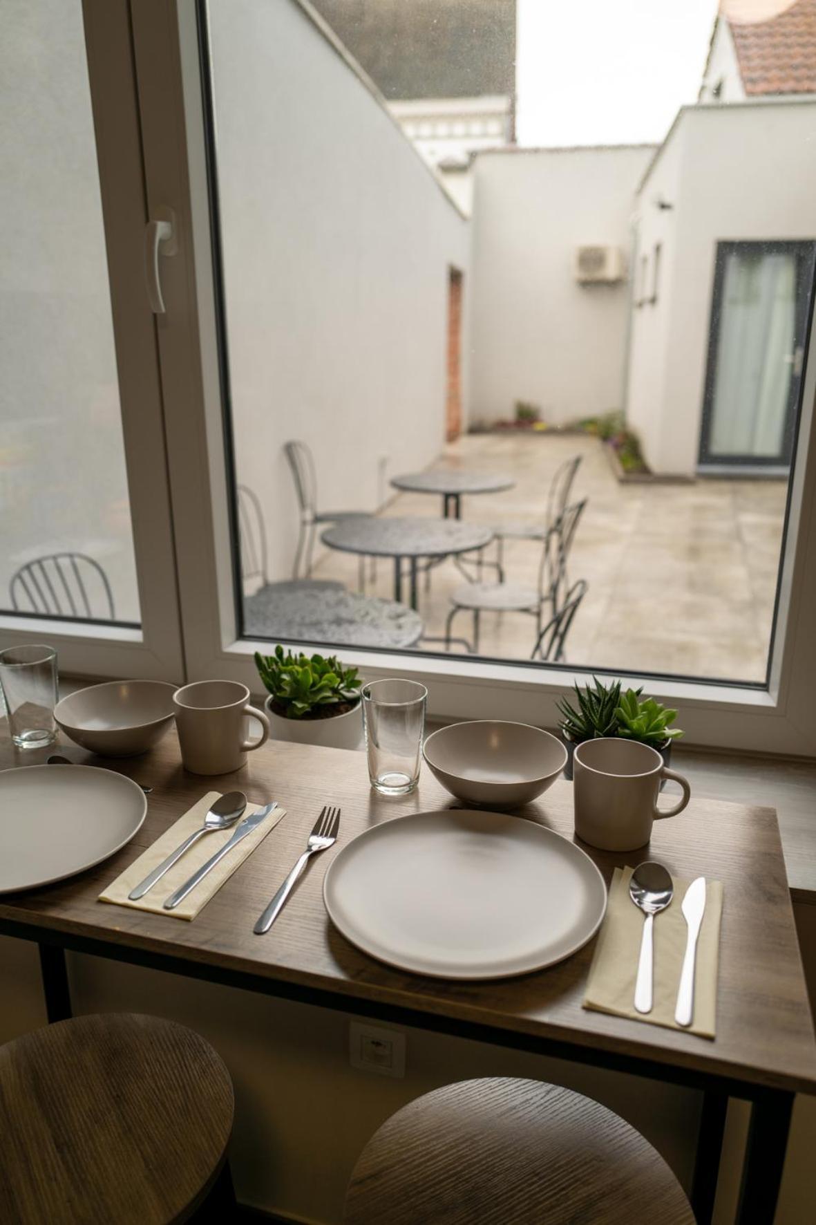 La Table D'Auguste Hotel Dour Exterior photo